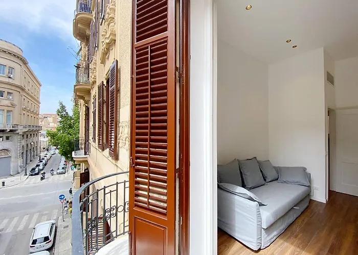 Solemar Sicilia - Palazzo Pirrotta